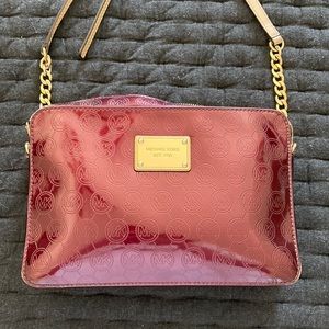 Beautiful maroon colored Michael Kors cross body!
